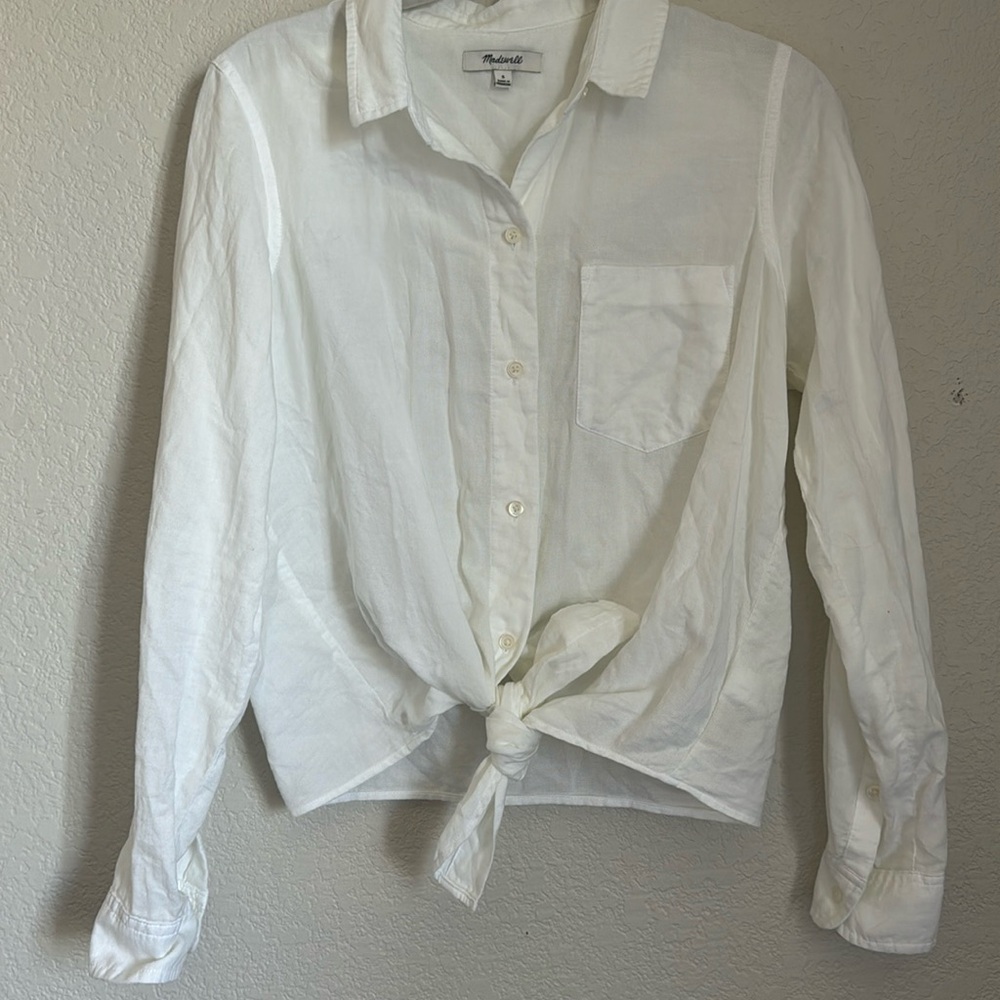 Madewell • 100% Cotton Button Up